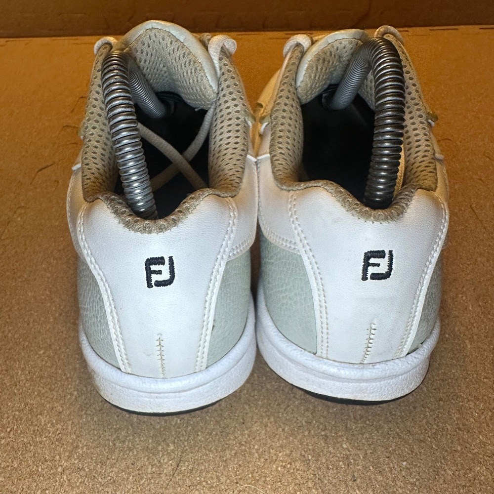 FootJoy GreenJoys Mens Golf Shoes White Grey Spiked 48744 Size 8.5 M - Picture 7 of 10